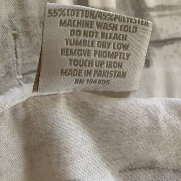 Martha Stewart "SNOWY VILLAGE" Shower Curtain: Deer, Houses, Trees, Birds, Snow - Picture 7 of 8